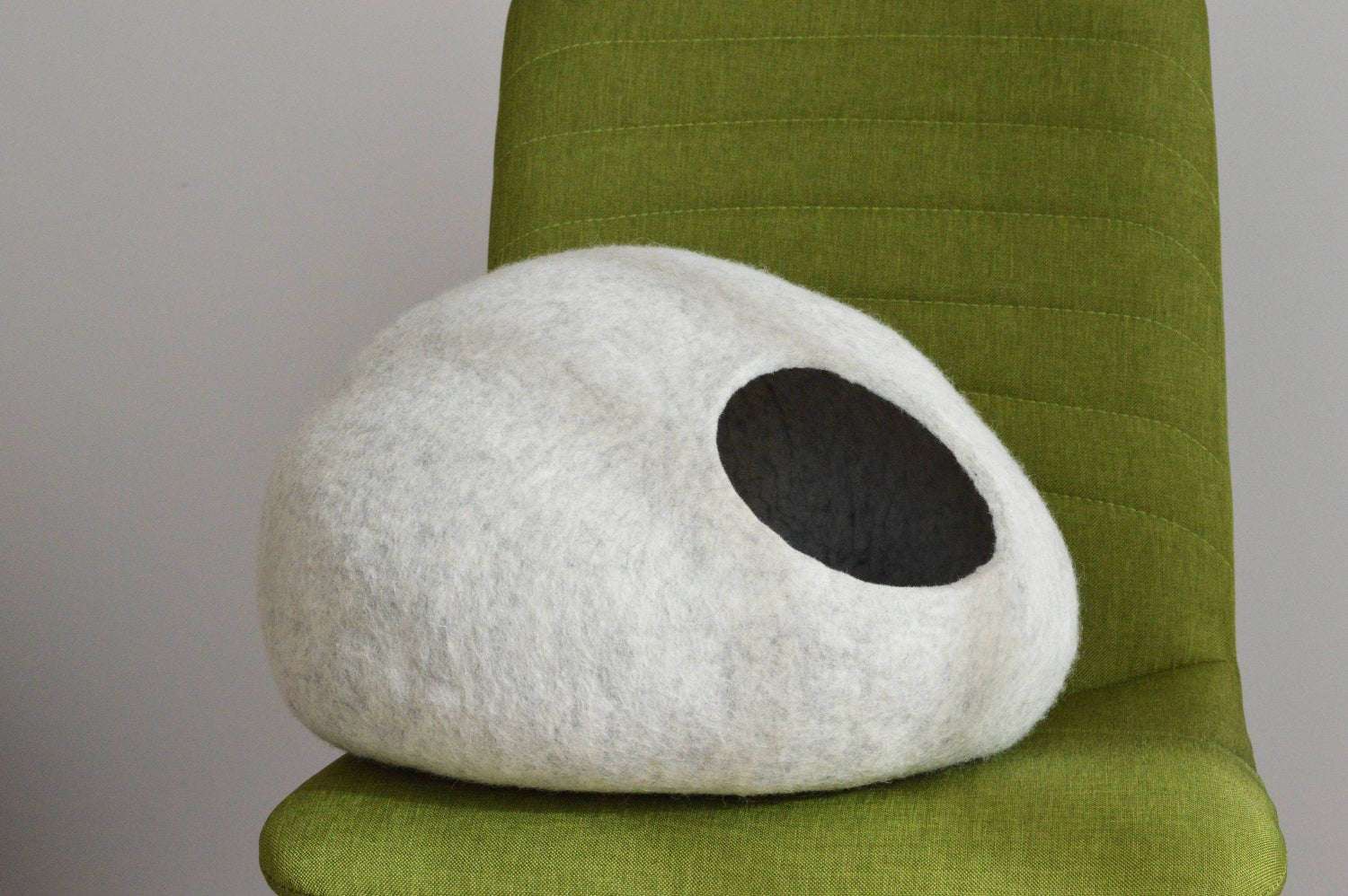 Light Grey Pet Bed - Minimalist Cat Cave - Home Soul