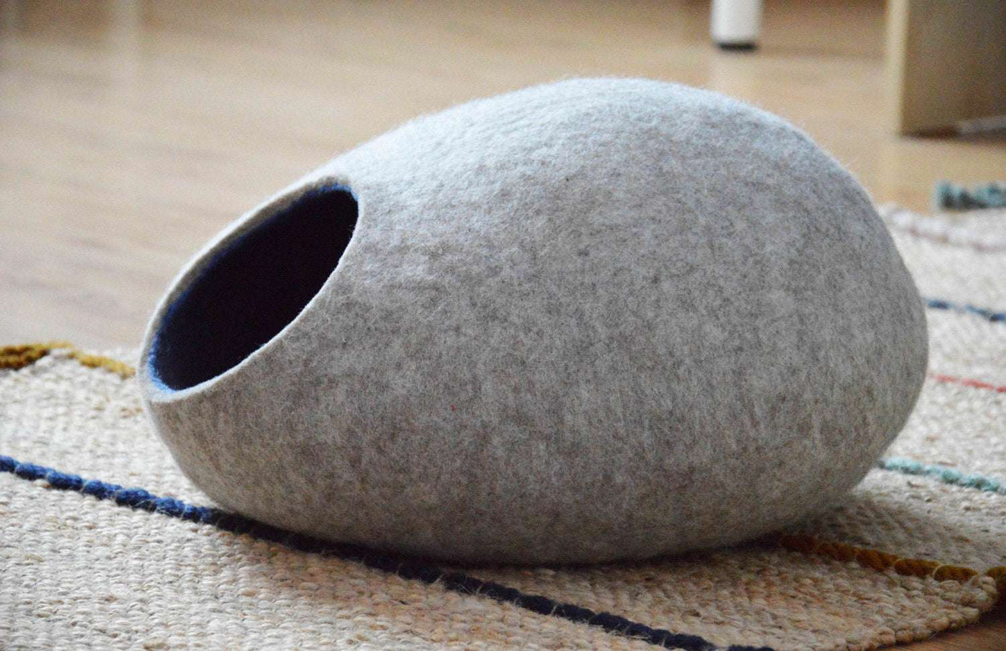 Premium Wool Cat Cave - Handcrafted Pet Bed - Home Soul