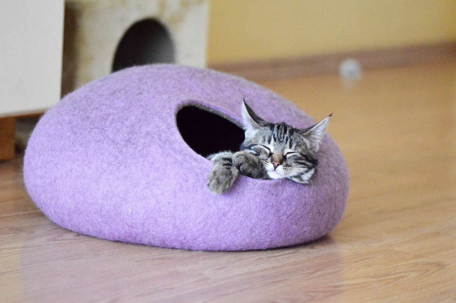 Lilac Purple Pet Bed - Modern Cat Cave - Home Soul