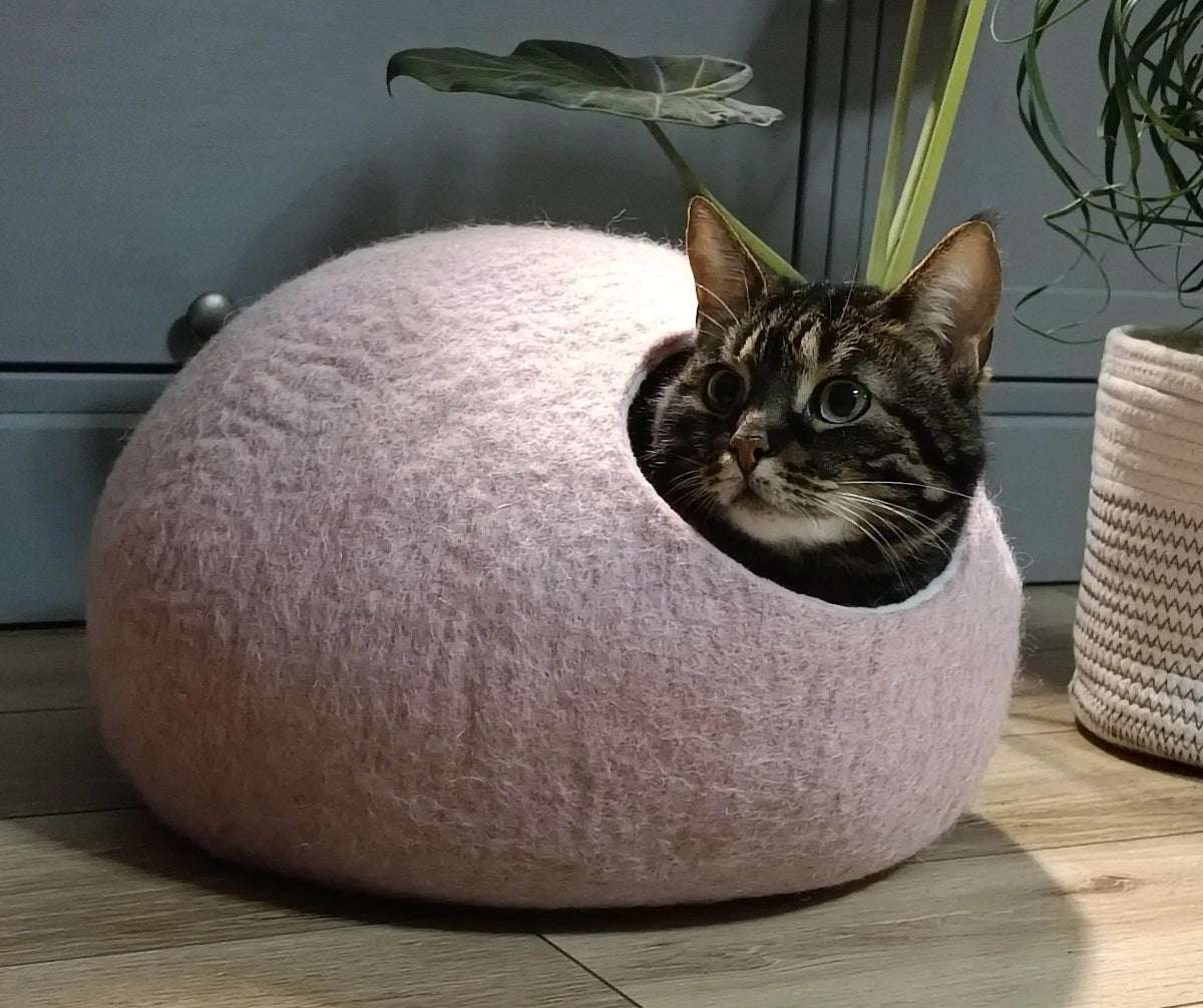 Baby Pink Cat Bed - Eco-Friendly Pet Cave - Home Soul
