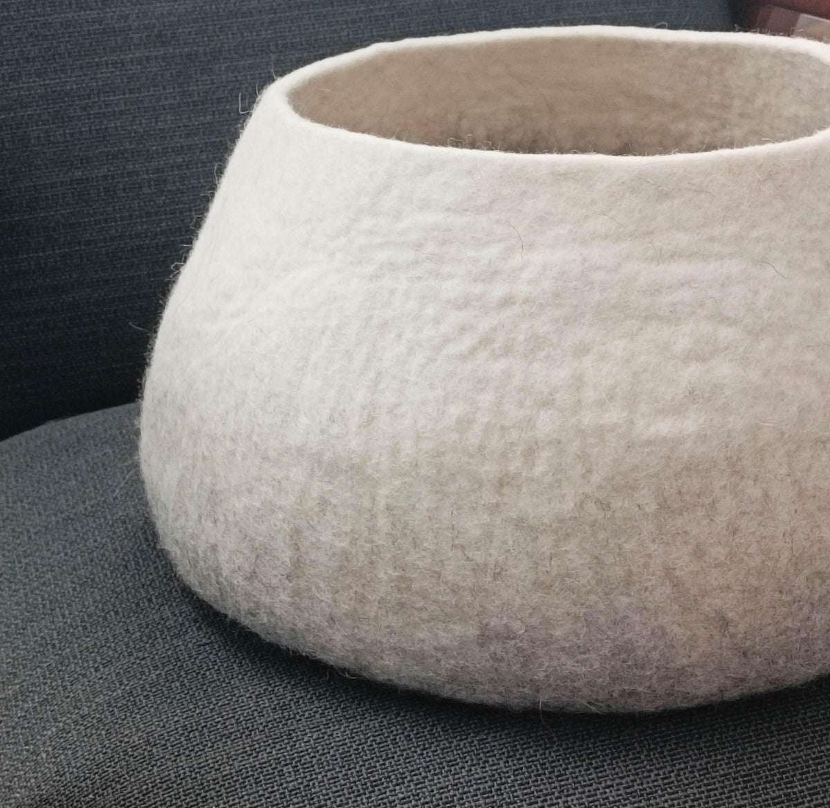 Scandinavian Pet Basket - Nordic Design Cat Bed - Home Soul