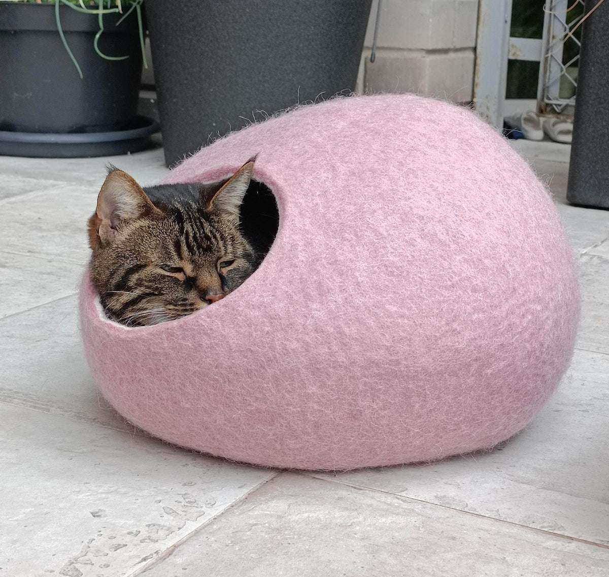 Pastel Cat Bed - Eco-Friendly Pet Cave - Home Soul