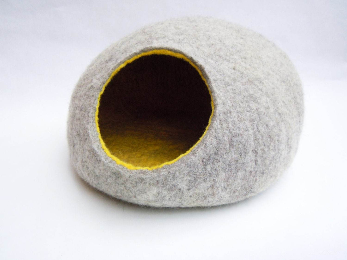 Dual-Tone Pet Bed - Two Color Cat Cave - Home Soul