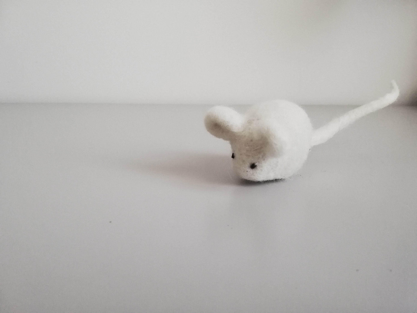 Handfelted Cat Toy Mouse - Interactive Kitten Toy - Home Soul