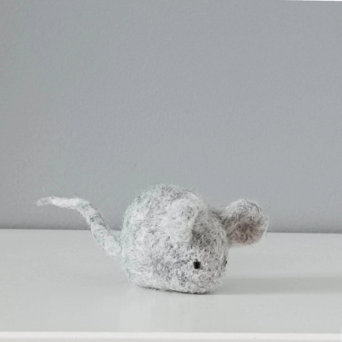 Handfelted Cat Toy Mouse - Interactive Kitten Toy - Home Soul
