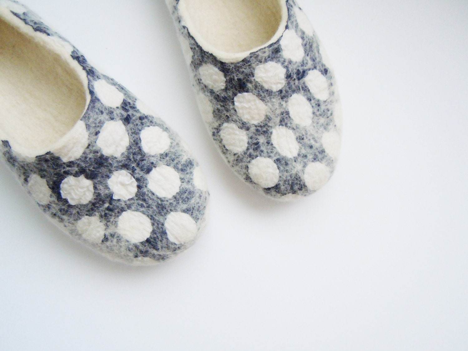 Dots Wool Slippers - Polka Dot House Shoes - Home Soul