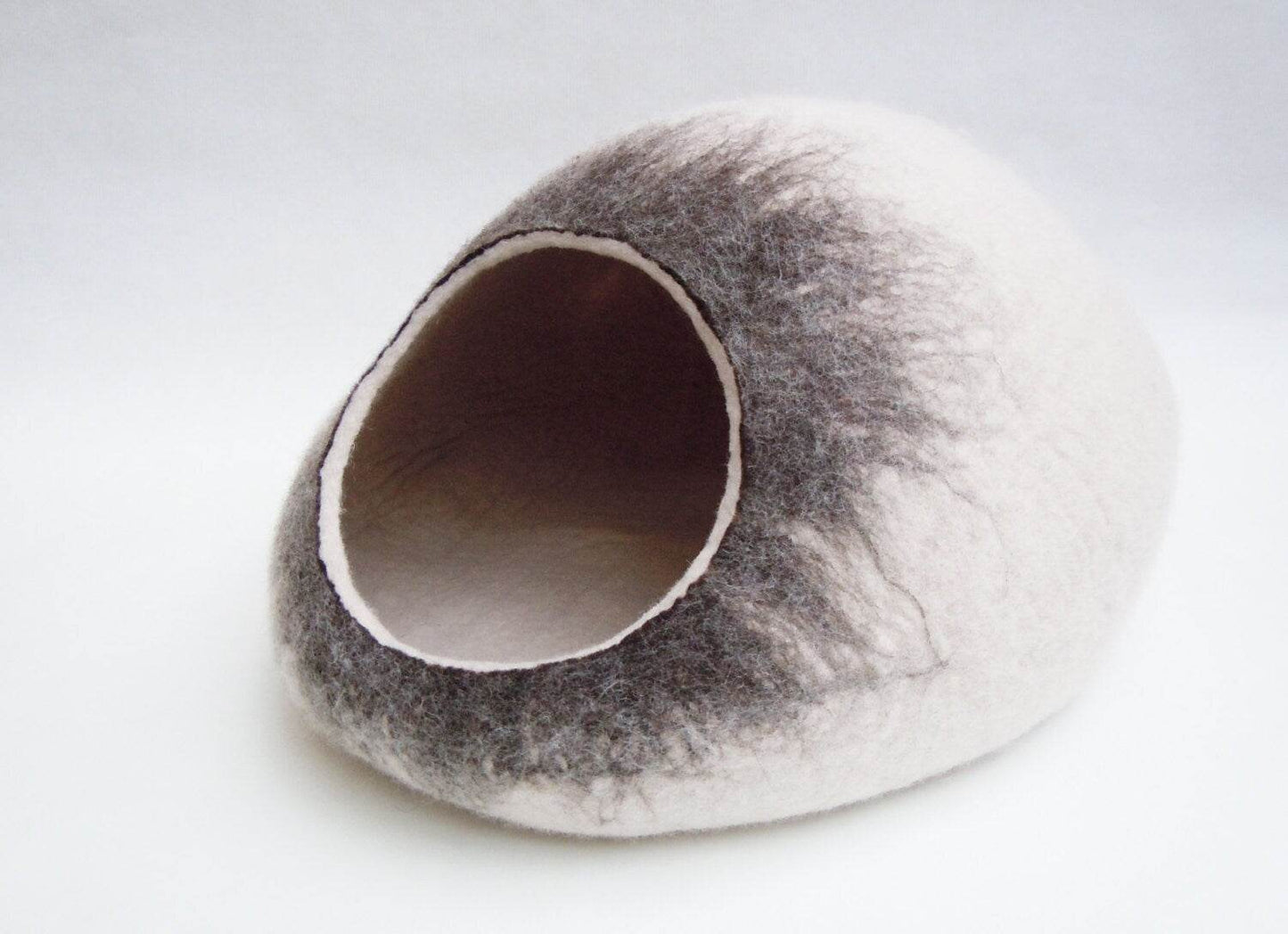 Ombre Wool Pet Bed - Gradient Cat Cave - Home Soul