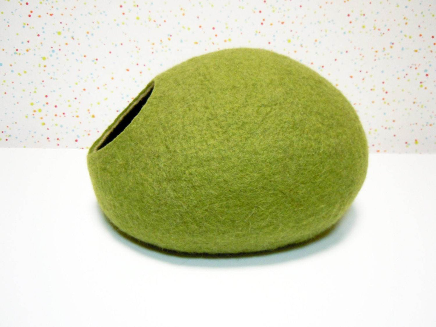 Olive Green Pet Bed - Earthy Cat Cave - Home Soul