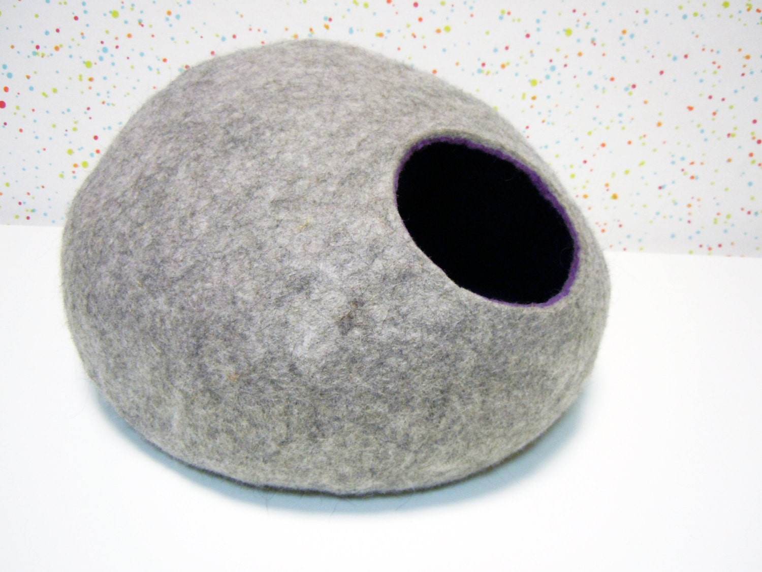 Stylish Two Color Pet Bed - Custom Cat Cave - Home Soul