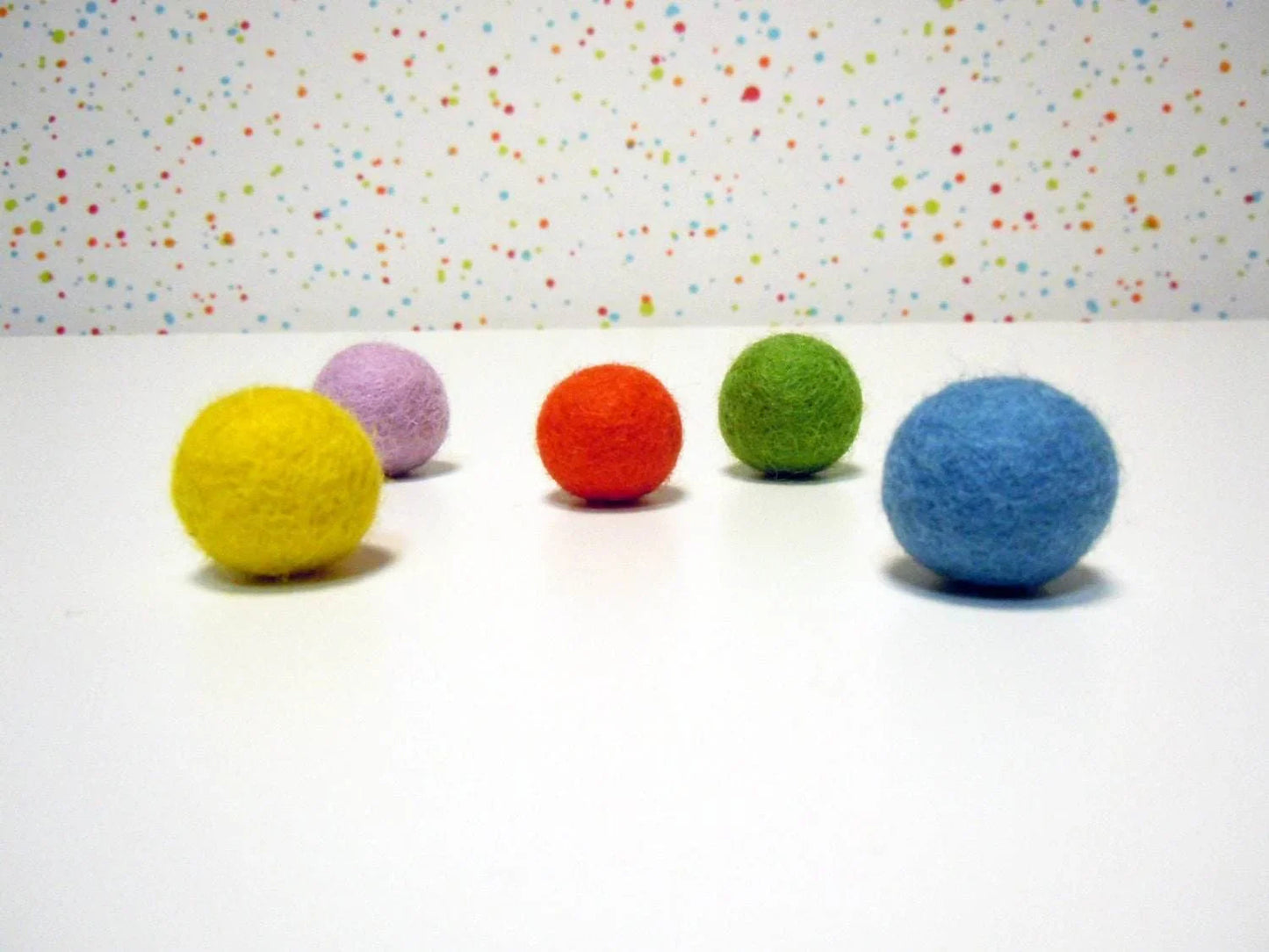 Colorful Cat Toys Set - 5 Vibrant Balls - Home Soul