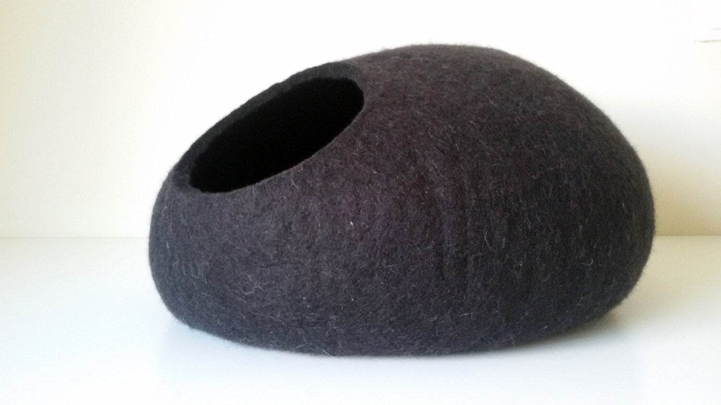 Black Pet Bed - Classic Cat Cave - Home Soul
