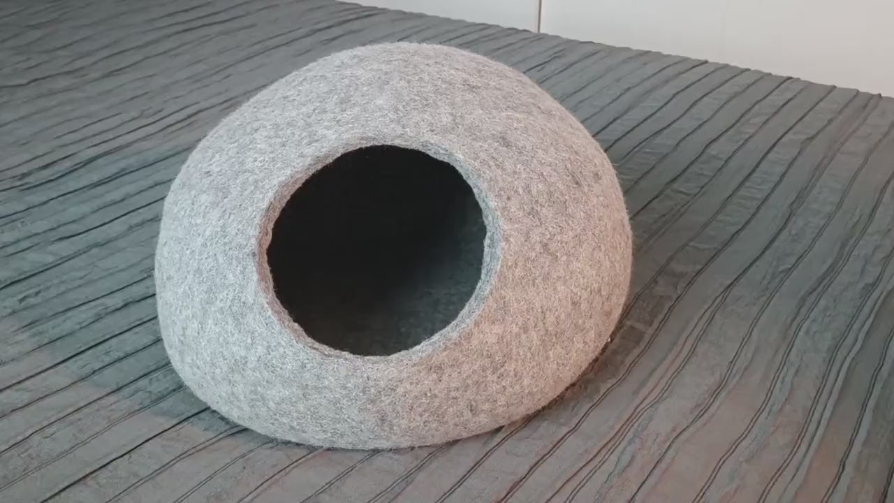 Modern pet bed / cat bed / cat cave / cat house / pet furniture / puppy bed / dog bed / cat nap cocoon / custom color pet bed / grey pet bed